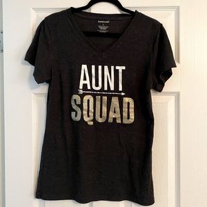 Graphic Tee “Aunt Squad”